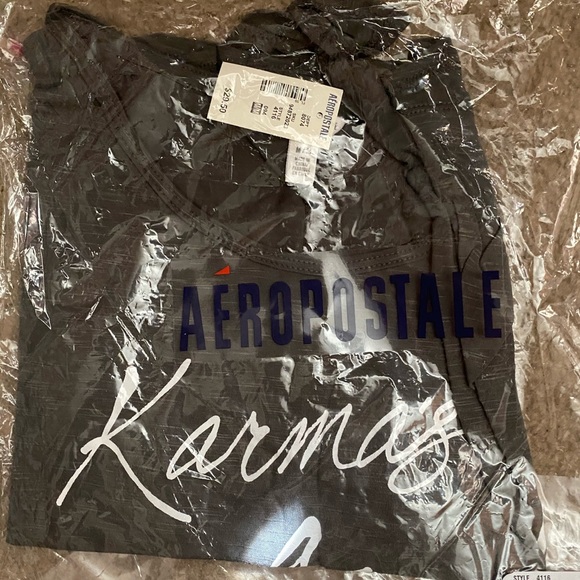 Aeropostale woman’s crop top - Picture 2 of 2